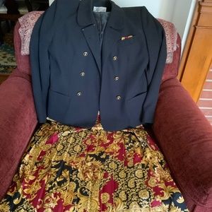 Le Suit - Women’s Business Suit (Paris/New York).  Size 10.